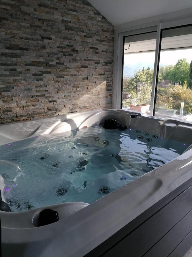 Adorelys Sejour Bien Etre - Spa Et Massage Saint-Cassien  外观 照片